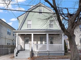 71 Marion Ave N, Providence, RI 02905