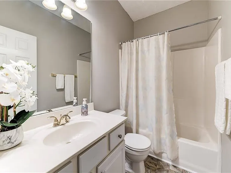 224 Harmony Ct — Photo 29