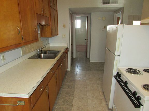 3rd image of 801 & 815 Florida St Unit 1