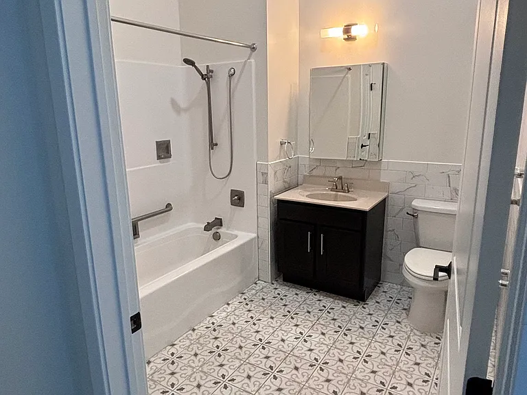4 Liam Dr #1 — Photo 6