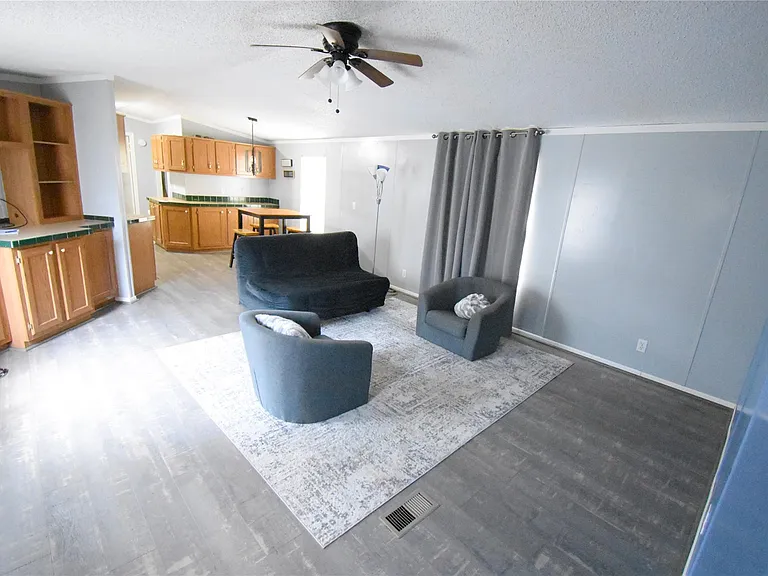 2 Lake View Ln — Photo 9