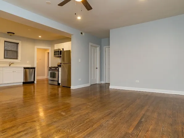 3320 N Leclaire Ave #2N, Chicago, IL 60641