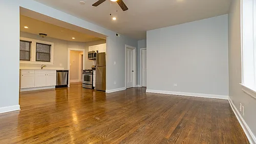 3320 N Leclaire Ave #2N Photo 1