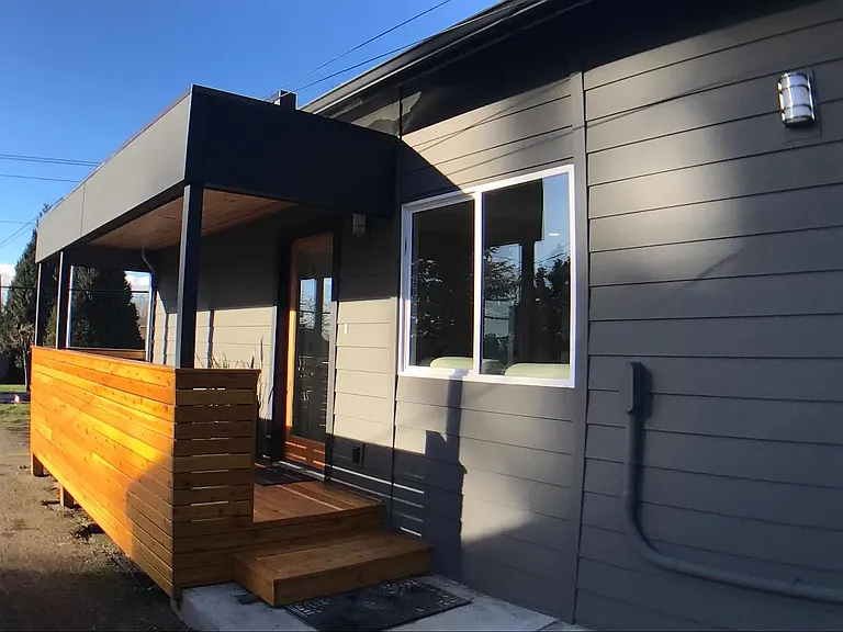 826 Sunset Blvd NE — Photo 10