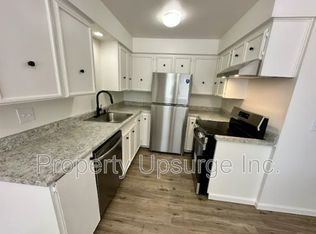 1063 Del Sol Pl #B, Redding, CA 96002