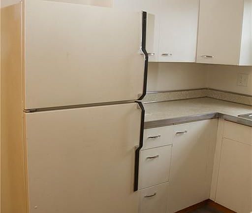 4th image of 65 Eagan Dr APT 3