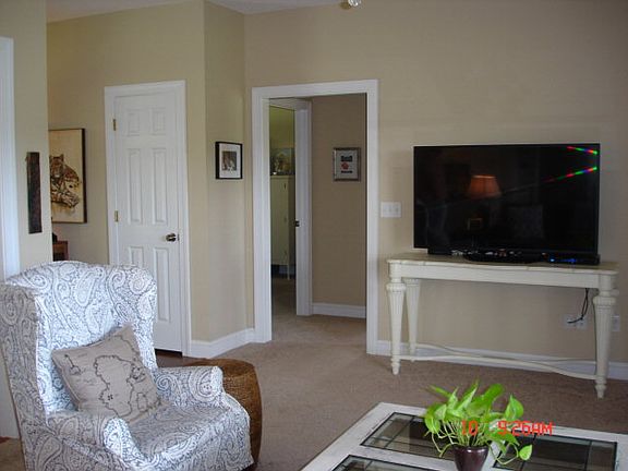 5th image of 330 Country Estates Blvd