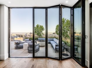 210 Stuart St #707, Boston, MA 02116