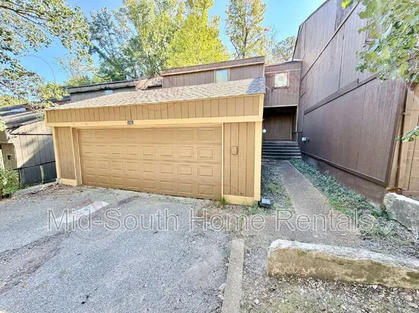 3162 High Meadow Dr, Memphis, TN 38128
