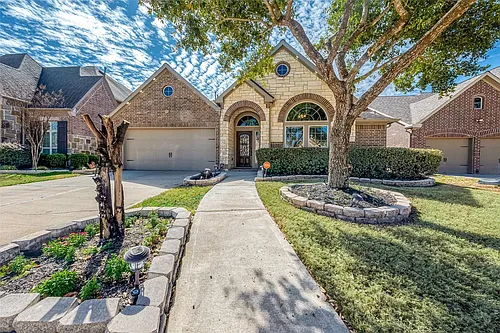 10214 Carolyndale Dr Photo 1