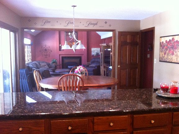 5th image of 5565 Coachmans Ln