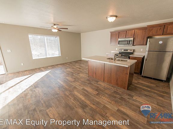 2nd image of 14453 S Daleside Ct