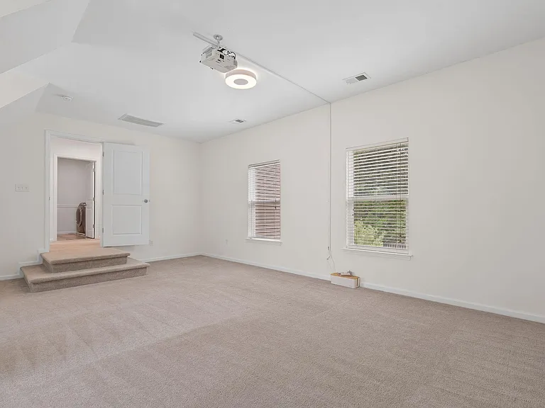 2816 Ortega Dr — Photo 34