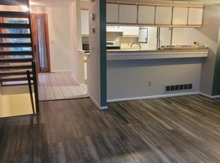 4521 Grayton Rd #52, Cleveland, OH 44135