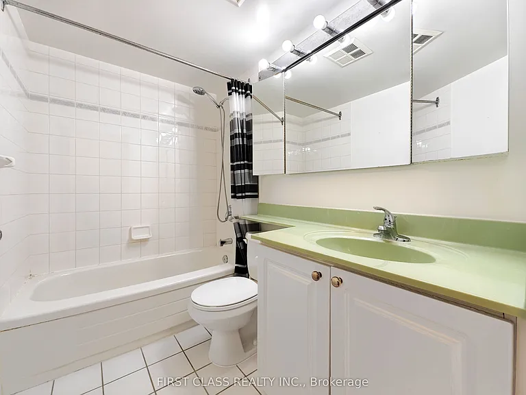 8 Pemberton Ave #606 — Photo 19