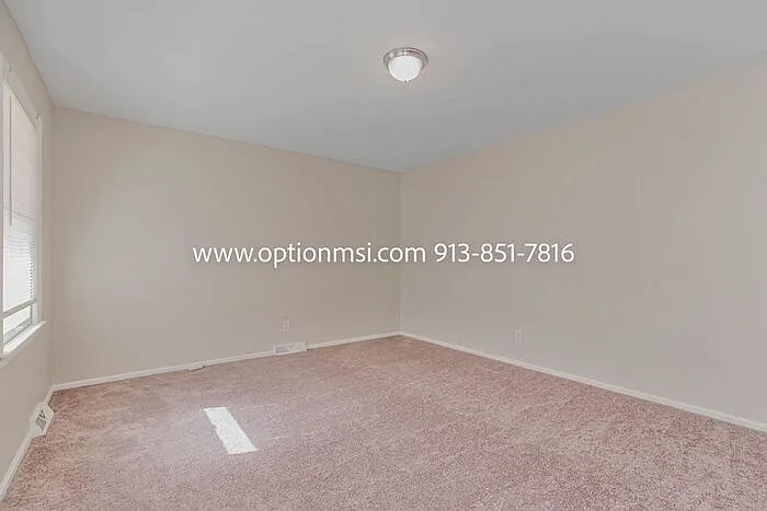 8006 E 118th Ter — Photo 11