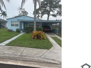 1061 W 4th St, Riviera Beach, FL 33404