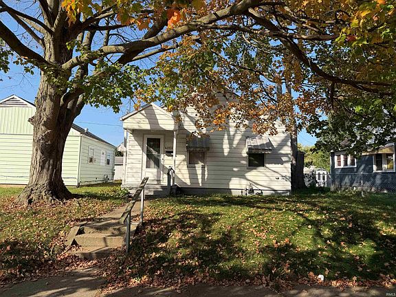 2nd image of 1705 E Bowman St