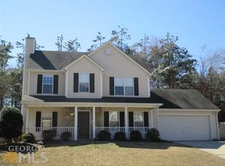 3131 Victoria Place Dr, Loganville, GA 30052
