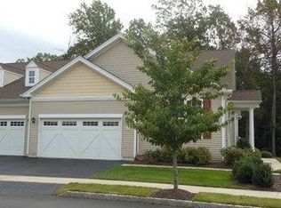 22 White Oak Dr, Prospect, CT 06712