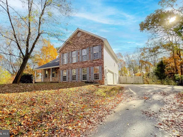 27260 Queentree Rd, Mechanicsville, MD 20659