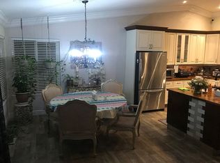 5982 Applegate Ln, Las Vegas, NV 89110