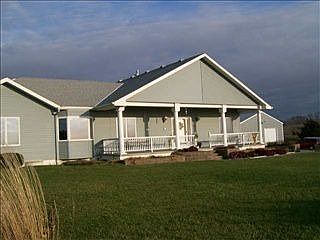 1st image of 8201 S 235th Ave