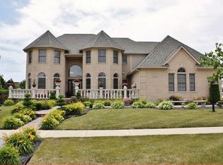 49311 Northampton Ct #54, Canton, MI 48187