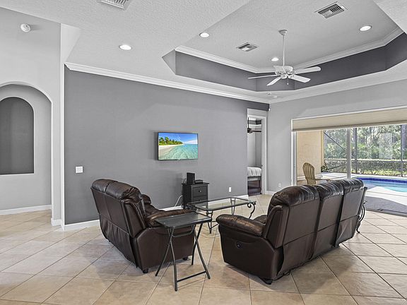 3rd image of 9148 Pumpkin Ridge