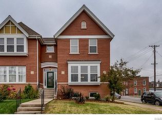 2803 Russell Blvd, Saint Louis, MO 63104