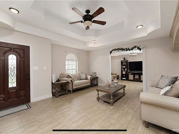4th image of 2705 Cardinal Dr