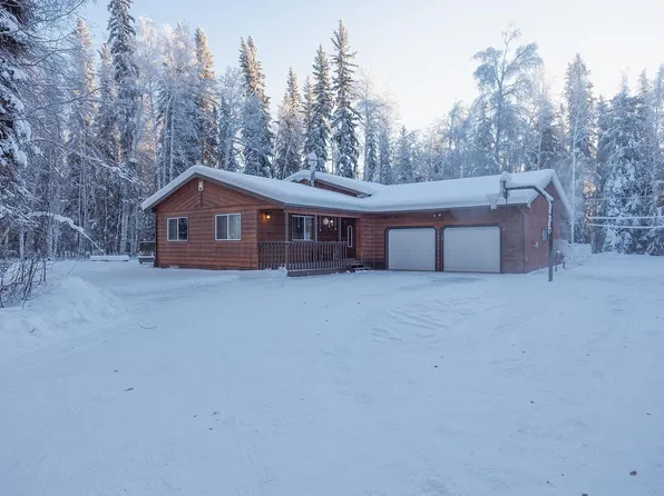 3511 Hoonah Dr, North Pole, AK 99705