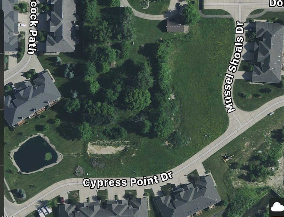 1st image of Cypress Point Dr