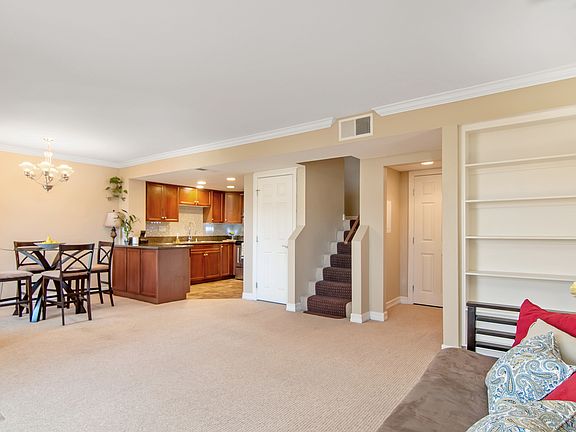 5th image of 15373 Maturin Dr Unit 187