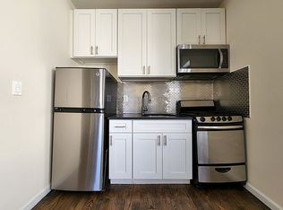24-56 44th St #D1, Astoria, NY 11103