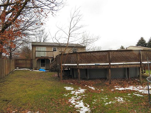 2nd image of 21868 Golden Dr