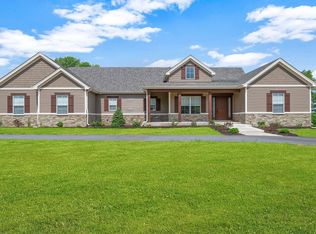 7015 Hawthorne Rdg, Roscoe, IL 61073