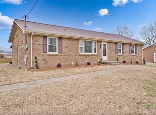 1964 Mark Ave, Clarksville, TN 37043