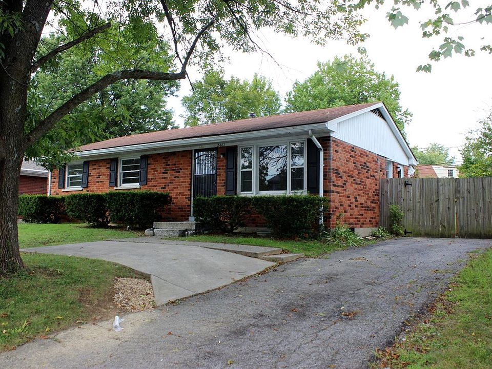 1st image of 2461 Woodhill Dr