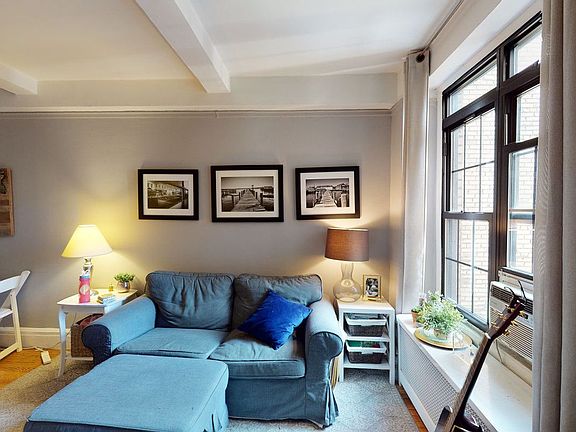 2nd image of 50 W 72nd St APT 610