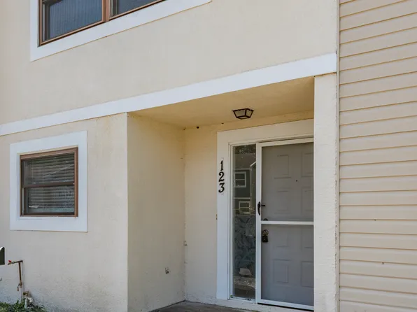 2890 S Pines Dr Unit 123, Largo, FL 33771