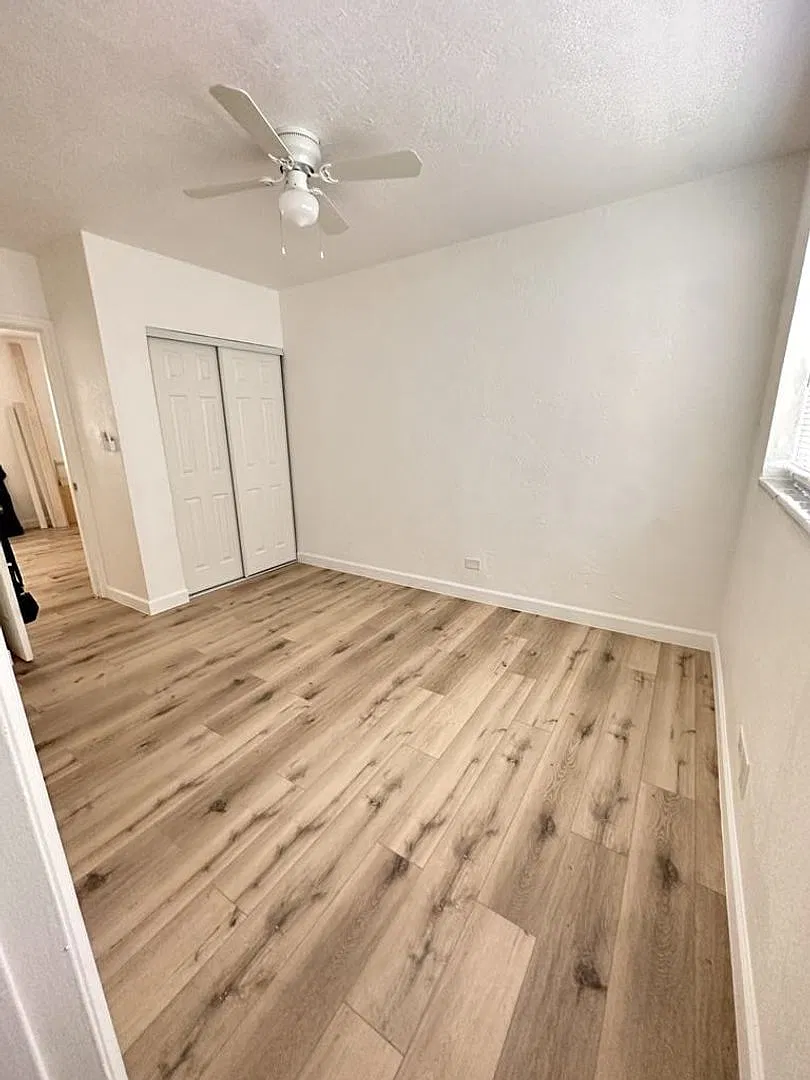 117 SW 5th Ct — Photo 1