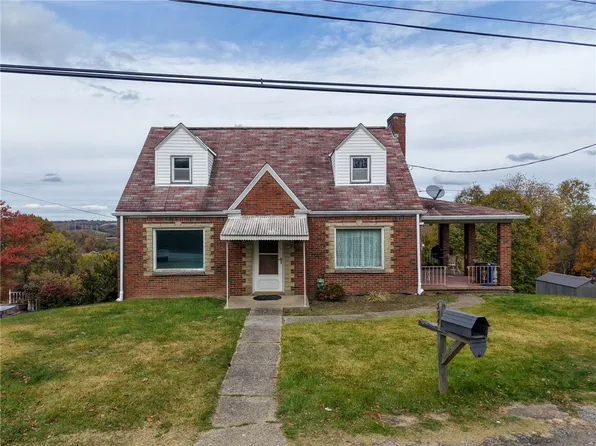 574 State Route 885, Clairton, PA 15025