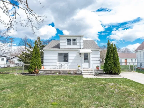 21 Logan St, Mount Clemens, MI 48043