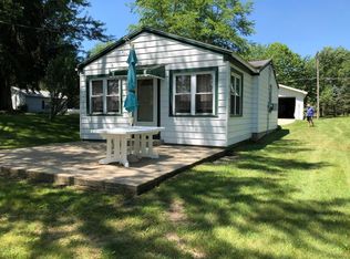 60539 Bert Rd, Colon, MI 49040