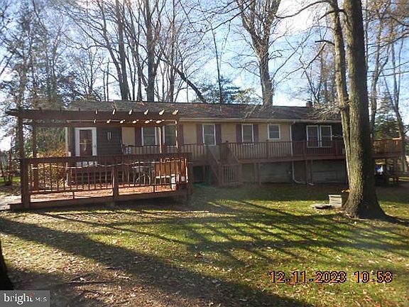 5th image of 19933 Dede Ln