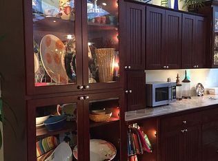 693 John R Rd, Rochester Hills, MI 48307