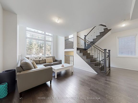 4th image of 18 Bennington Rd