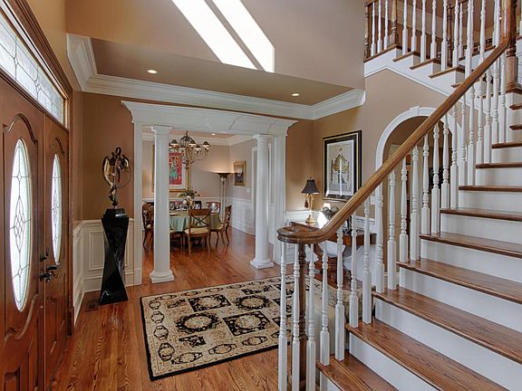 4th image of 12213 Amberset Dr