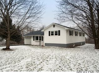 9271 Butler Rd, Sauquoit, NY 13456